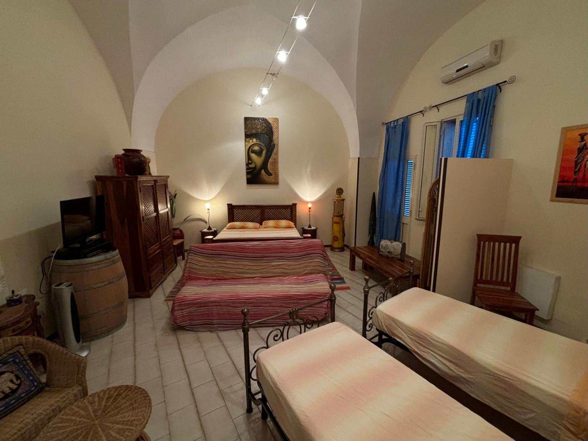 Pensjonat Il Castello Te Lu Sanna *